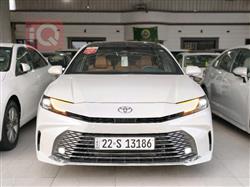 تۆیۆتا کامری